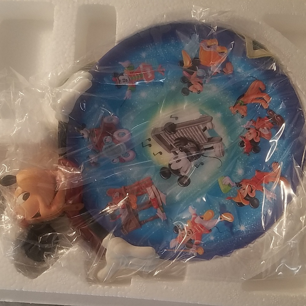 2003 Mickey's Milestone Plate
